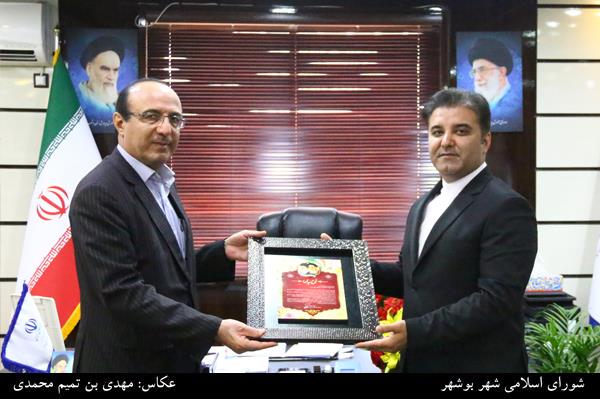 جلیل رئیس شورا  از مدیرکل آموزش پرورش استان و شهرستان بوشهر + تصاویر