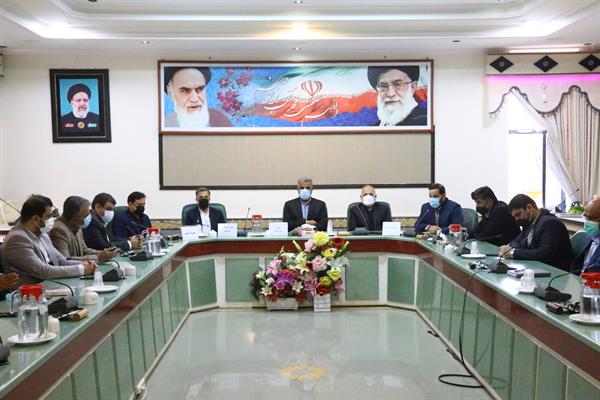 برگزاری نشست مشترک  فرماندار ، اعضای شورا ، نماینده مردم بوشهر در مجلس و شهردار